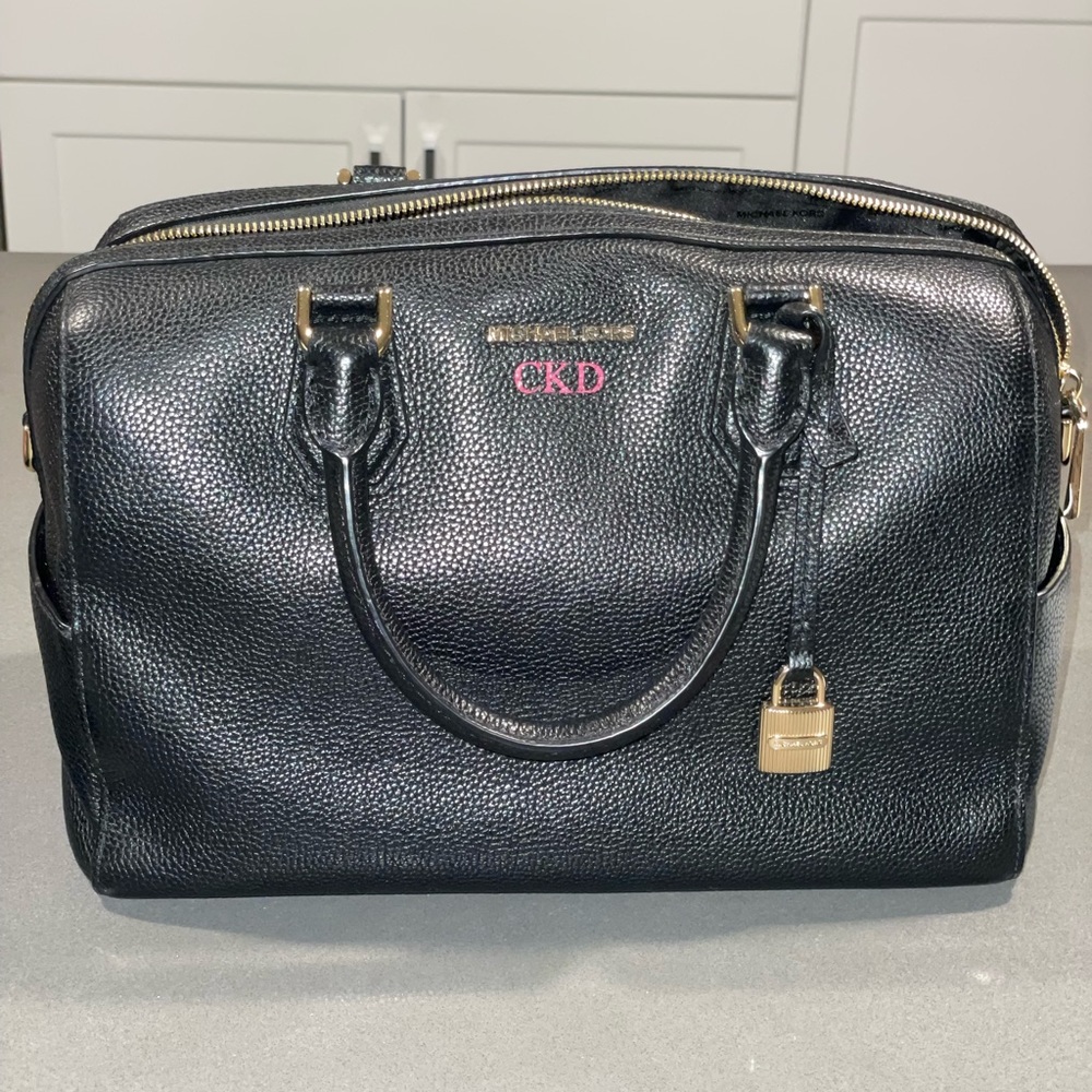 Michael Kors Mercer Medium Leather Duffle